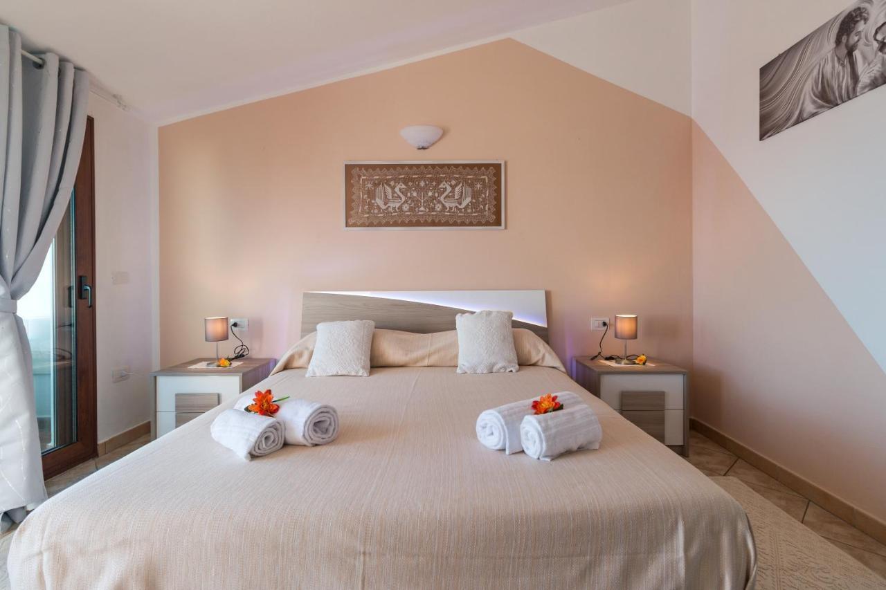 Sebastian House Appartement Cala Gonone Buitenkant foto
