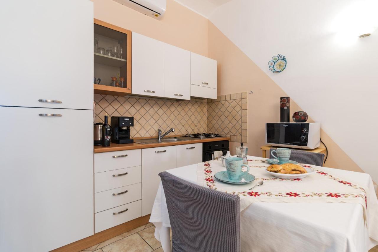 Sebastian House Appartement Cala Gonone Buitenkant foto