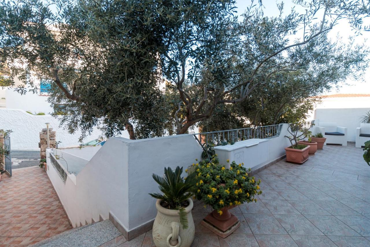 Sebastian House Appartement Cala Gonone Buitenkant foto